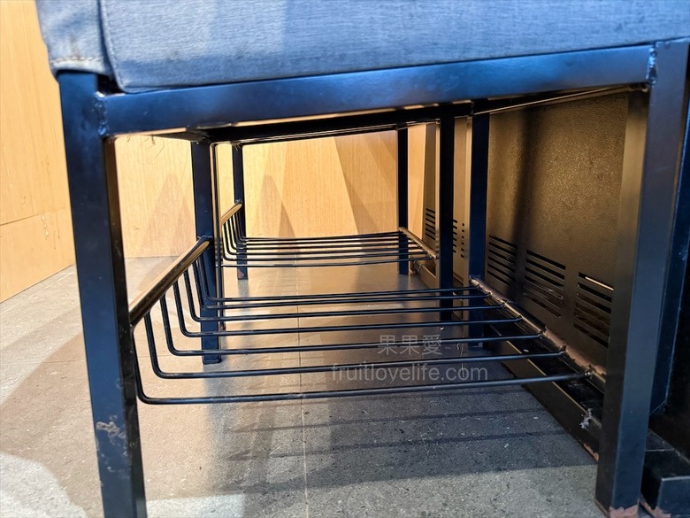 稻田美景燒肉店，套餐肉量十足，泰式沾醬超唰嘴又解膩