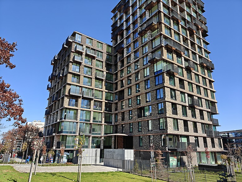 realme GT 8 Pro、realme GT 7 Pro 拍照對比