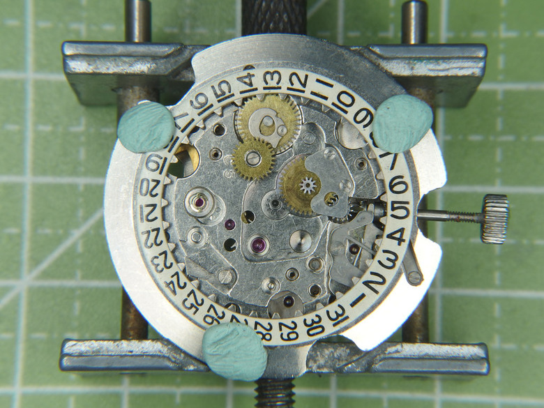 自娛玩修錶 - 原點(之三): 老東方"Calendar Auto Orient" 17 Jewels自動錶 (cal. 670)