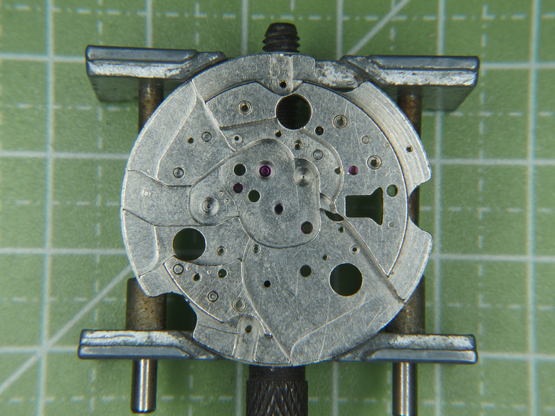 自娛玩修錶 - 原點(之三): 老東方"Calendar Auto Orient" 17 Jewels自動錶 (cal. 670)