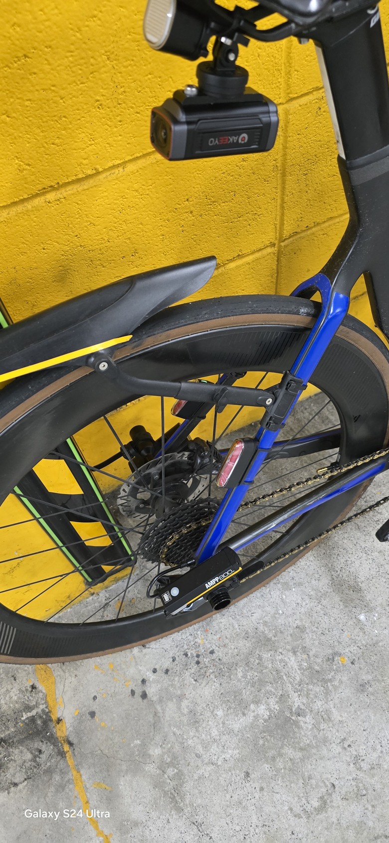 自行車行車記錄器及車燈安裝