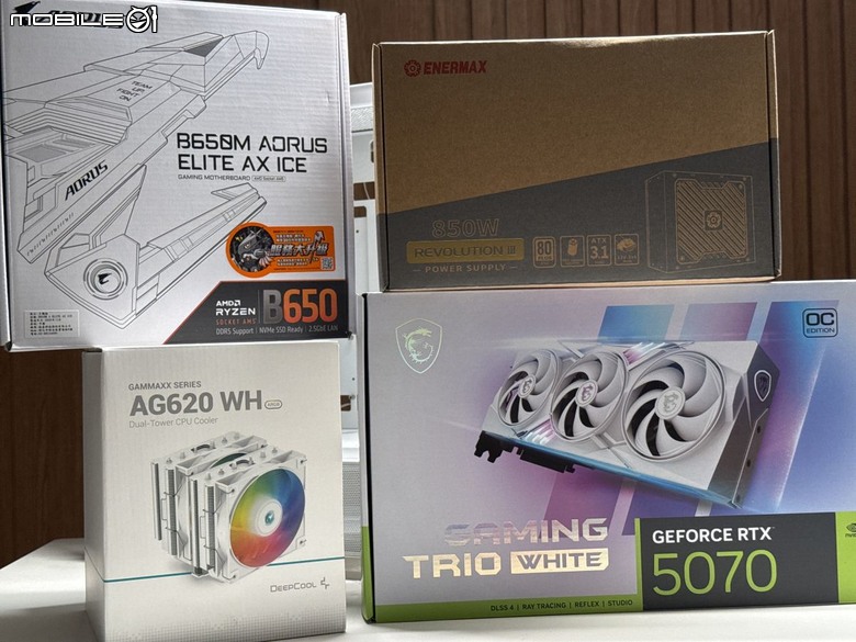 記憶體這麼貴還組電腦?九州風神 CG380 3F 海景機殼