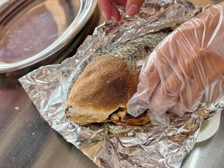 新鮮現烤魚，獨家蔥蒜醬汁、肉質Q嫩、味道鮮甜，外帶內用都好吃