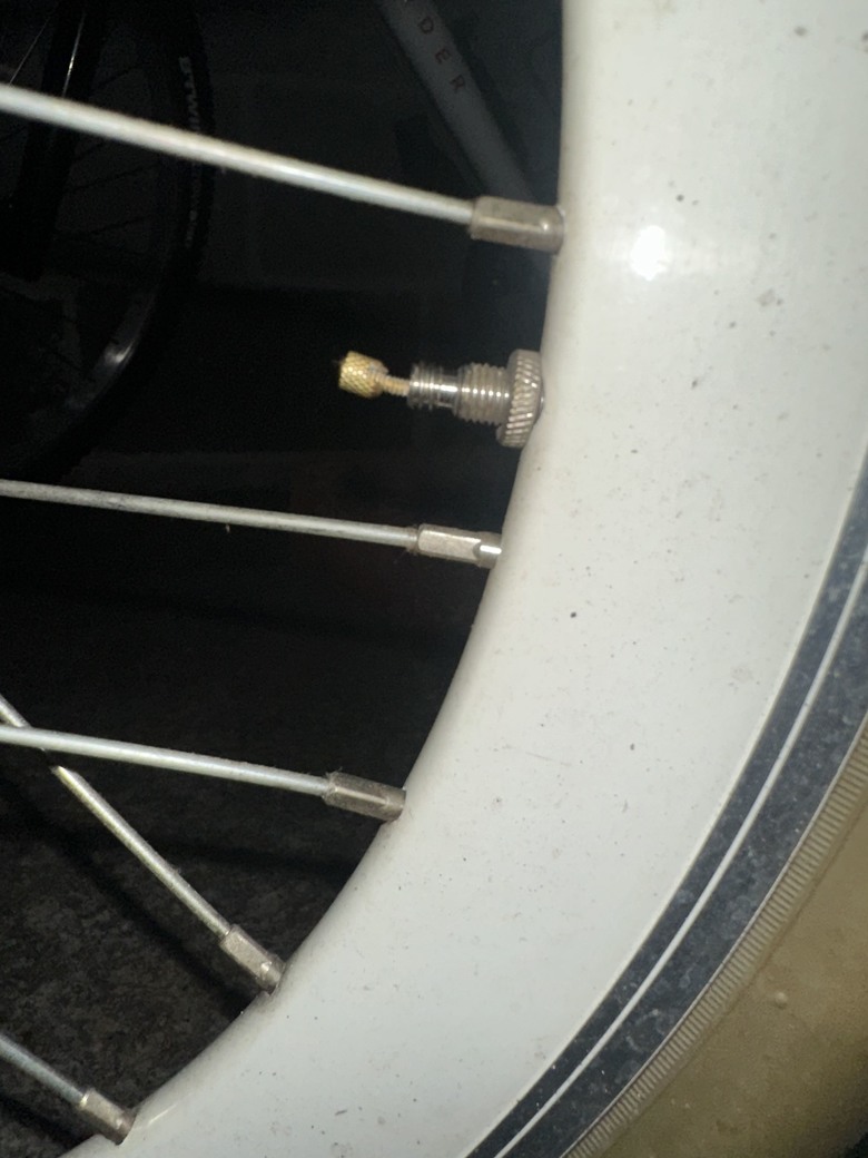 這種特殊輪胎怎麼充氣？