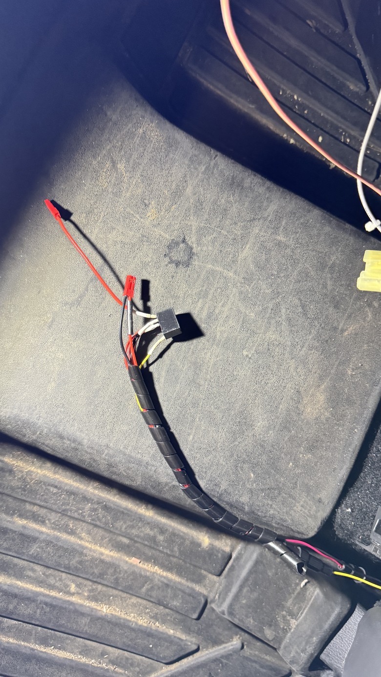 我的Mio R888W4電子後視鏡使用分享