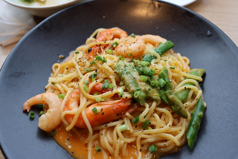 西九州自由行--下集(火車篇:長崎稻佐山夜景/豪斯登堡樂園/福岡市區逛街美食)