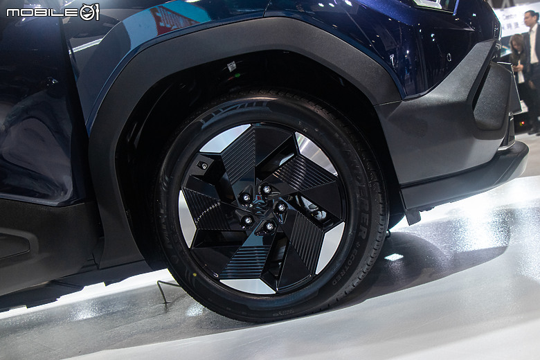 【2026台北車展】Suzuki e Vitara 首發登台，雙車型、115萬元起上市！