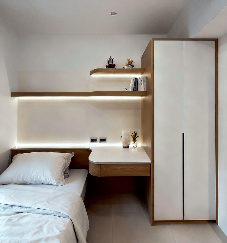 【開箱】客廳小、動線卡、餐桌太遠？分享我們怎麼在新成屋一次改善~一家人的距離還變近了~