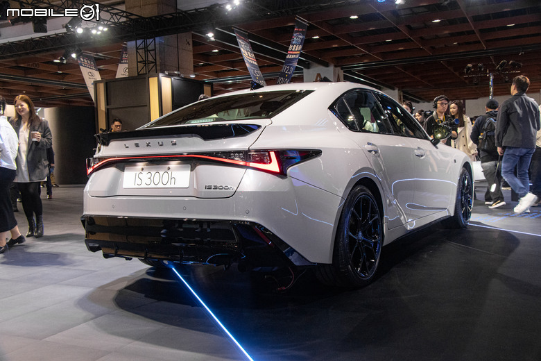 【2026台北車展】Lexus大改款ES登台首演，同場加映小改款IS車系189萬元起開賣！