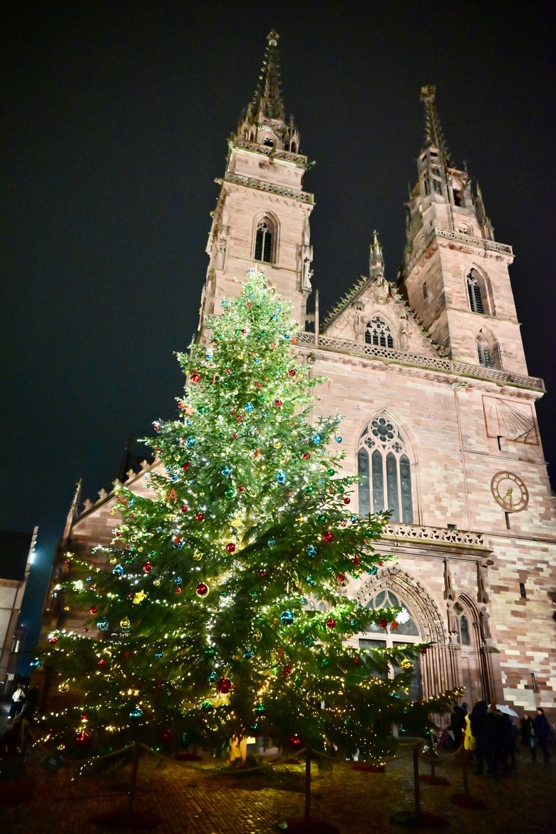 夜遊巴塞爾，初嚐融化起司麵包