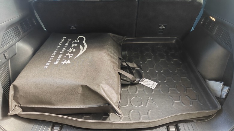 Kuga Active MK3.5 後行李箱平整化