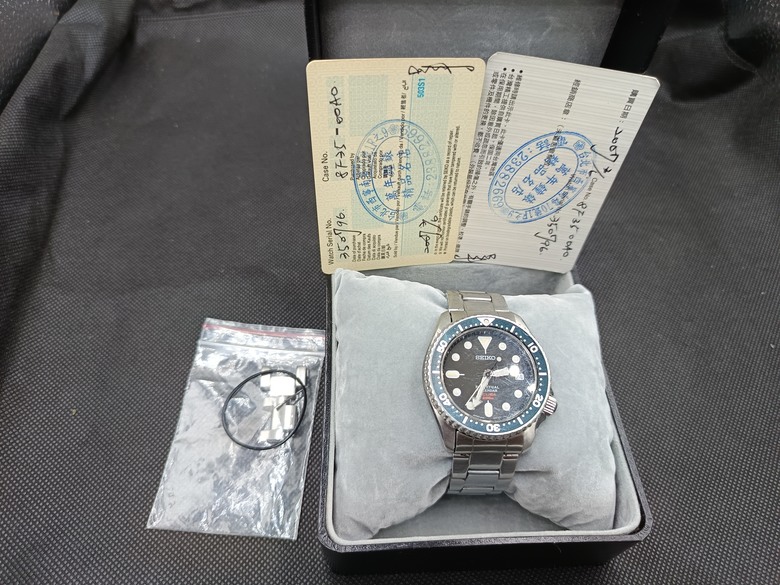 [分享]Seiko 精工 8F35 SBCM023 萬年曆/潛水錶 它今年18歲了