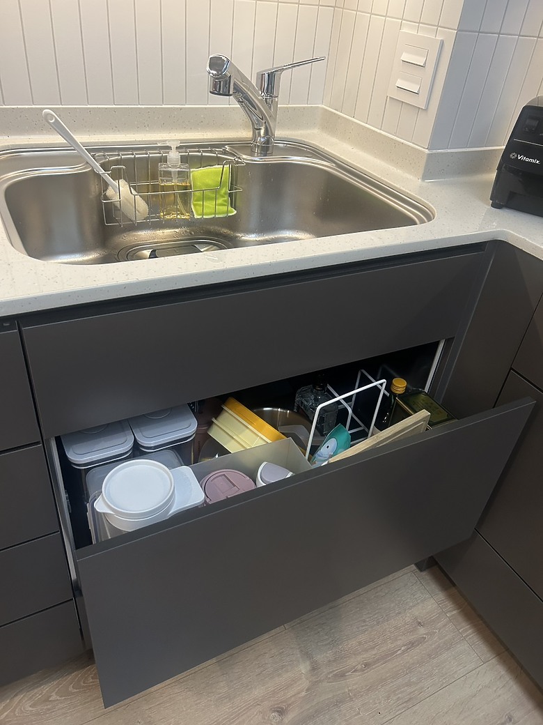 [開箱] 二次入坑日系廚具！透天新家直上 Cleanup CENTRO + 電動收納系統 (圖多)