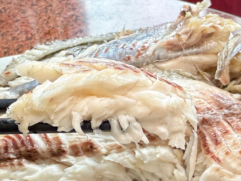 南投薑母鴨推薦，薑母鴨、胡椒全鴨還可以一鍋兩吃，山泉水養殖吳郭魚、現撈泰國蝦，埔里在地美食