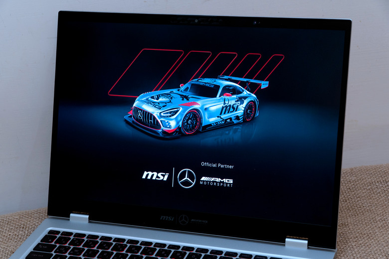 純粹的紀念 MSI Prestige 16 AI+ MercedesAMG聯名版