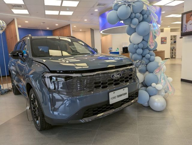 [心得] 展間賞Ford Territory 油電版，空間真的大...