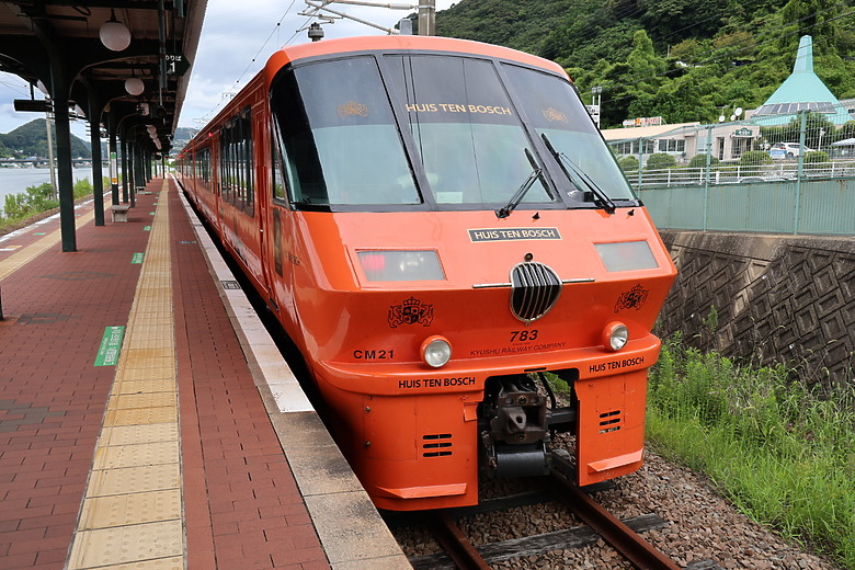 西九州自由行--下集(火車篇:長崎稻佐山夜景/豪斯登堡樂園/福岡市區逛街美食)