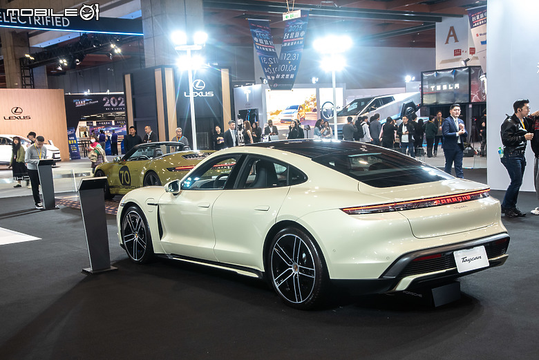 【2026台北車展】限量版911 Spirit 70與911 GT3 RS with Manthey Package領軍，Porsche Taipei展區直擊！