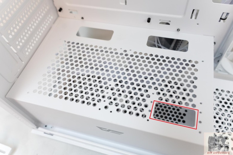 點我看大圖 全曲玻璃,全景感受 darkFlash大飛DS900G