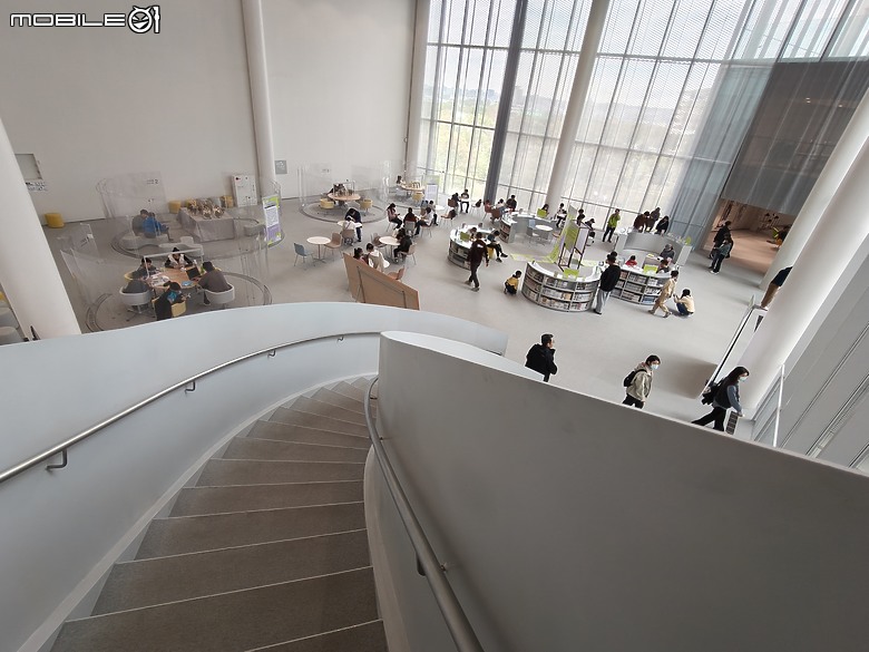 OPPO Reno15 Pro Max 體驗｜2 億畫素主鏡頭加持，實況照片玩法再升級！