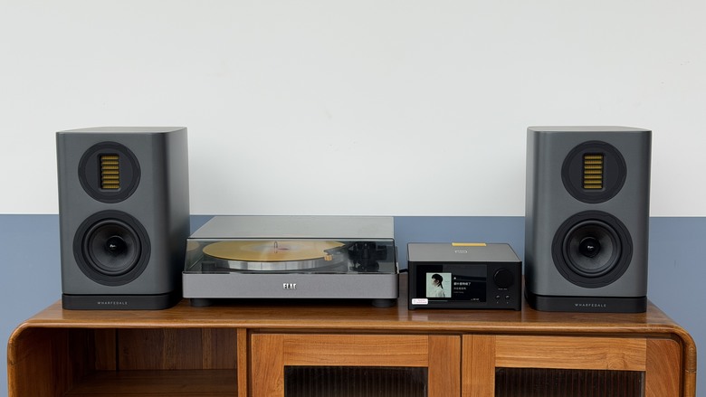 【討論】NAD C 700 V2 一體式串流擴大機的設計取向與實際價值