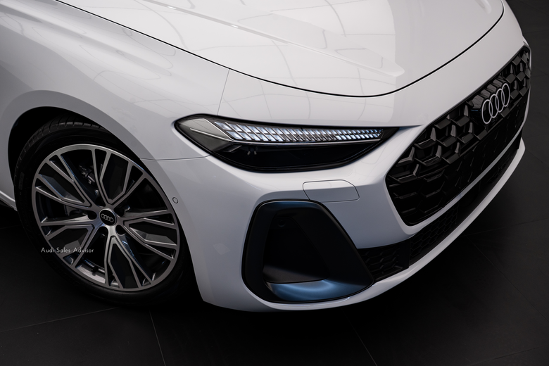 交車分享｜Audi A5 Sedan TFSI 110kW S line｜最好的禮物，最棒的座位