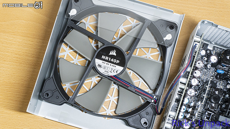 【開箱】白色側出電源 | CORSAIR RM1000x SHIFT WHITE