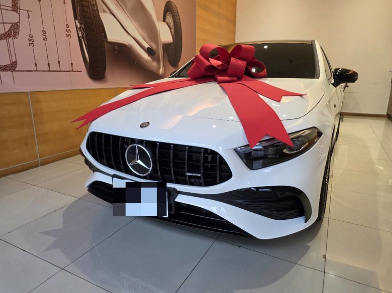 25/26 年式 Mercedes-AMG A 35 4MATIC 摘星版 小小開箱