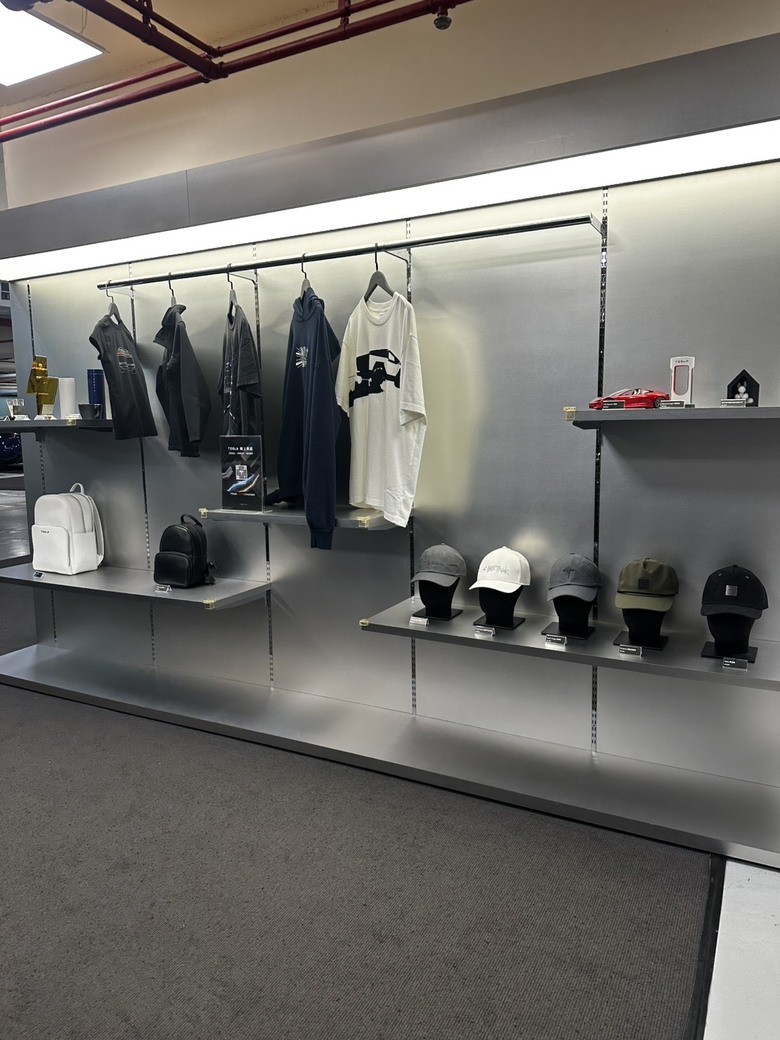 踏入電動車的領域-Model 3交車