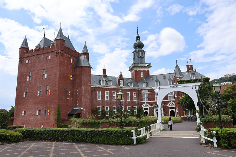 西九州自由行--下集(火車篇:長崎稻佐山夜景/豪斯登堡樂園/福岡市區逛街美食)