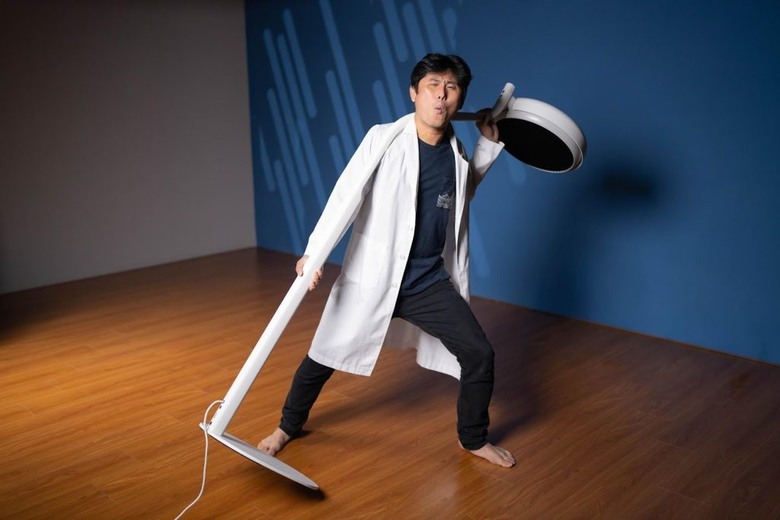 全台最詳細 BenQ MindDuo Max 護眼大立燈開箱實測 這不就來了嗎