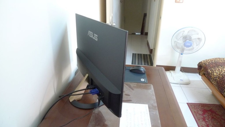 新買一個禮拜的ASUS VZ249螢幕
