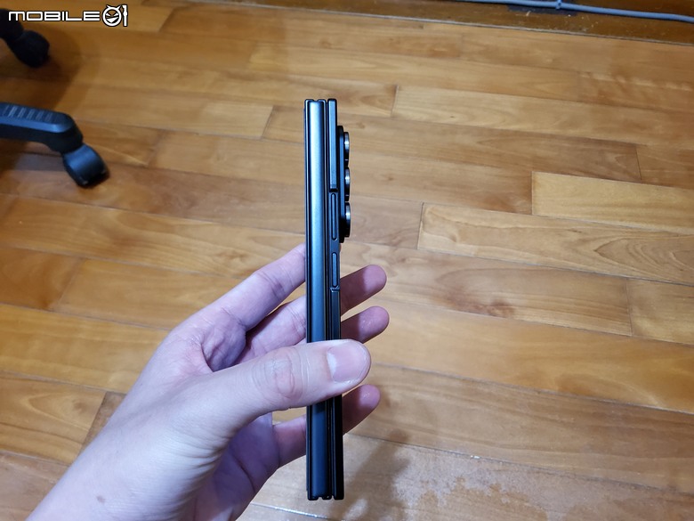 z trifold 遲來開箱&一些心得