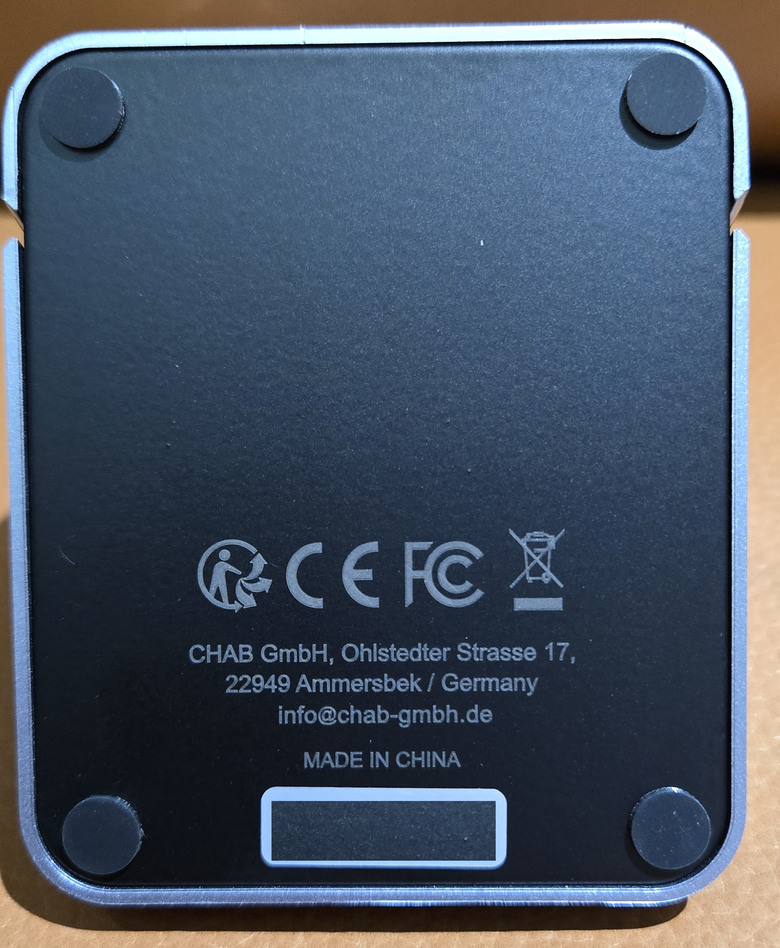 【開箱簡測】GRAUGEAR USB4.0 Type C M.2 NVMe 美型外接盒(Dock Station) 效能簡測 (圖多)