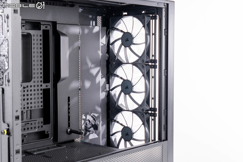 CORSAIR FRAME 5000D RS ARGB 機殼開箱實裝 以高度模組化設計不僅裝機便利 散熱效果也好