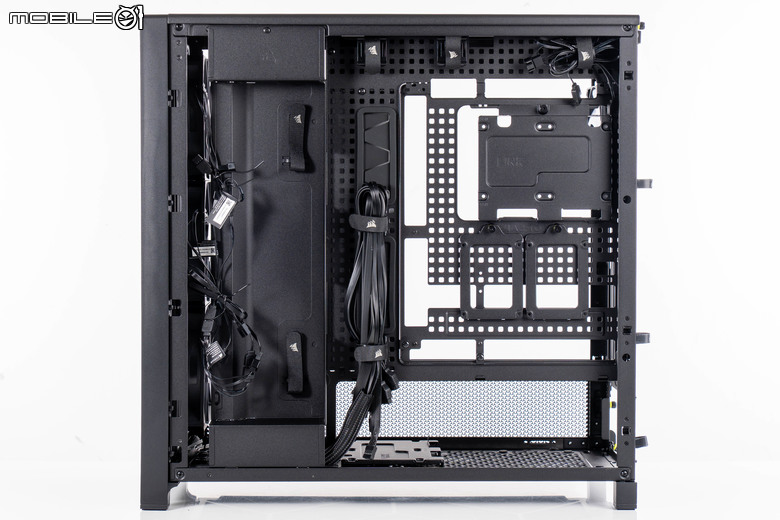 CORSAIR FRAME 5000D RS ARGB 機殼開箱實裝 以高度模組化設計不僅裝機便利 散熱效果也好