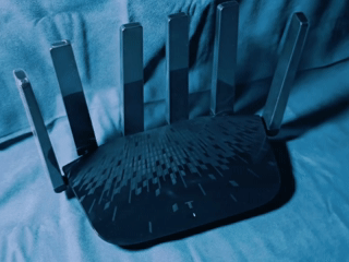 【心得】不到千元入手 WiFi 7路由器神機！TP-Link BE6400 (7DR6430) 開箱分享：網速有感翻倍！