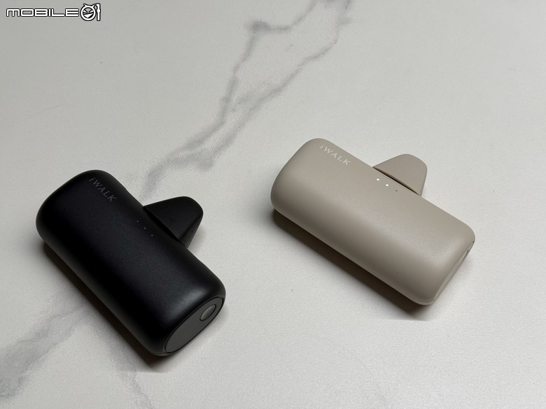 小朋友才選擇！iWalk SWITCH 雙接頭直插行動電源