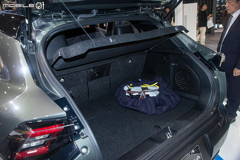 【2026台北車展】Suzuki e Vitara 首發登台，雙車型、115萬元起上市！