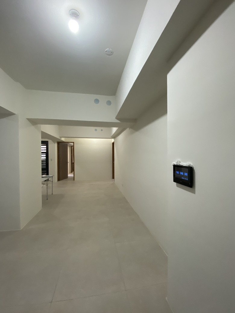 【開箱】客廳小、動線卡、餐桌太遠？分享我們怎麼在新成屋一次改善~一家人的距離還變近了~