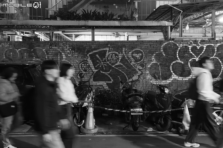 realme GT 8 Pro 體驗｜理光 GR 靈魂上身，全能旗艦闖出新路！