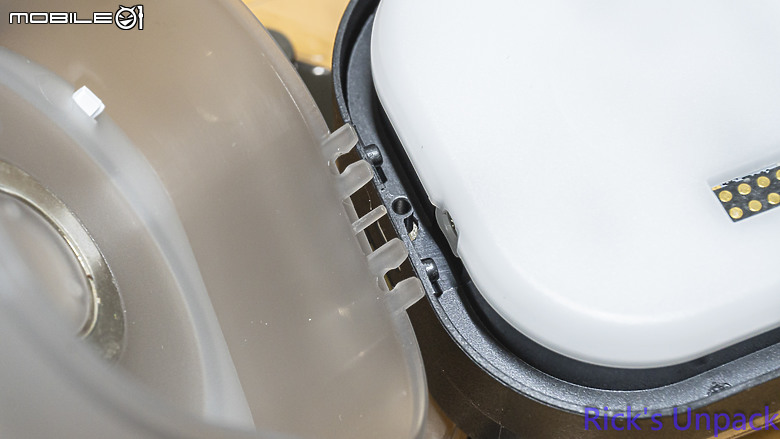 【開箱】泰坦潔白水冷 | CORSAIR iCUE LiNK TITAN 360 RX RGB WHITE