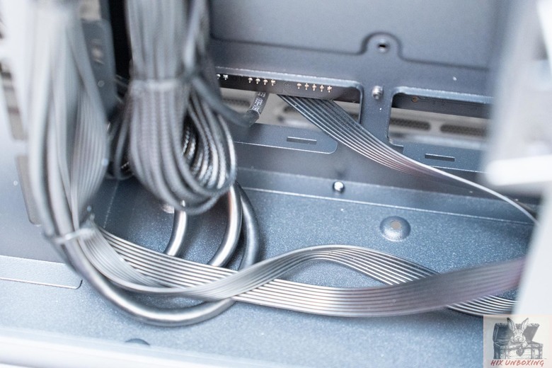 點我看大圖 MATX背插海景房 COUGAR FV150 MINI