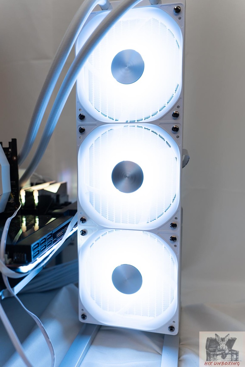 點我看大圖 玩水時間到!! levelplay銳玩 CL360 HUD