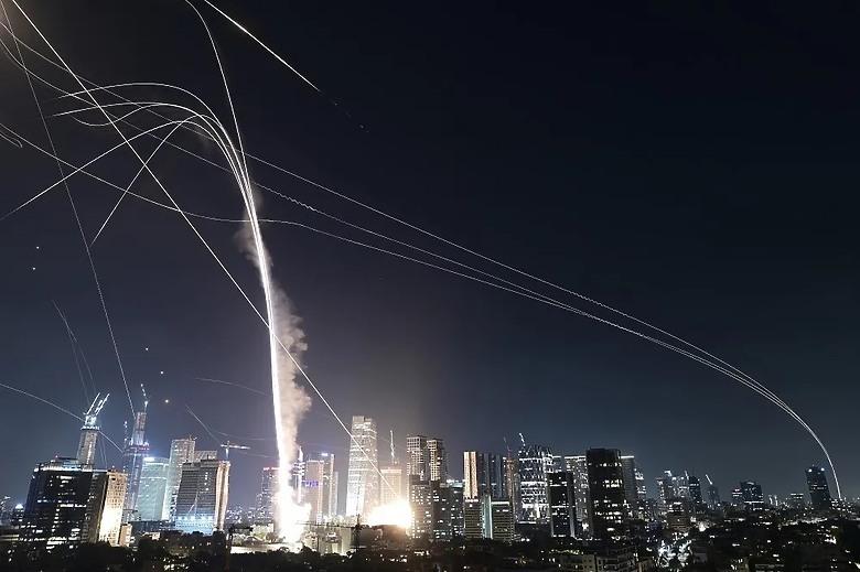 台高層與以接觸, 以色列的鐵穹防禦系統為台灣建構T-Dome的學習榜樣, 大家怎麼看?