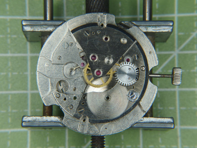 自娛玩修錶 - 原點(之三): 老東方"Calendar Auto Orient" 17 Jewels自動錶 (cal. 670)