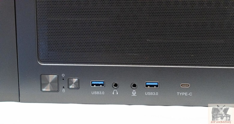 點我看大圖 我想靜靜,Superturn視博通SAF100靜音機殼