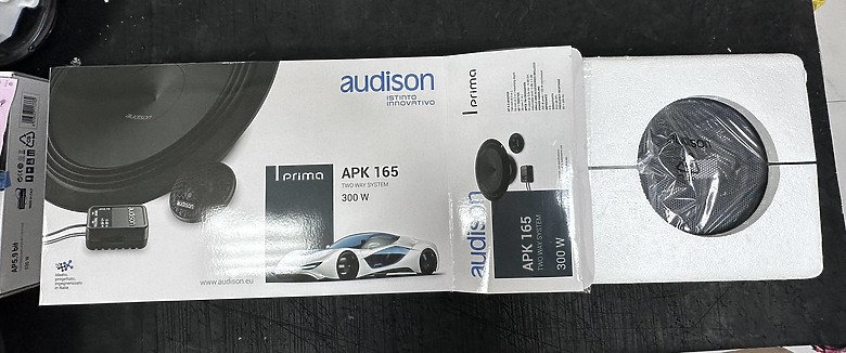 8.5代 Camry Audison APK 165（搭配樺木框）與 APX 6.5開箱＋安裝心得