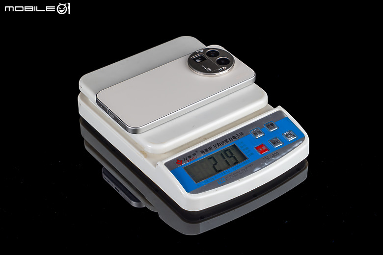 realme GT 8 Pro 體驗｜理光 GR 靈魂上身，全能旗艦闖出新路！