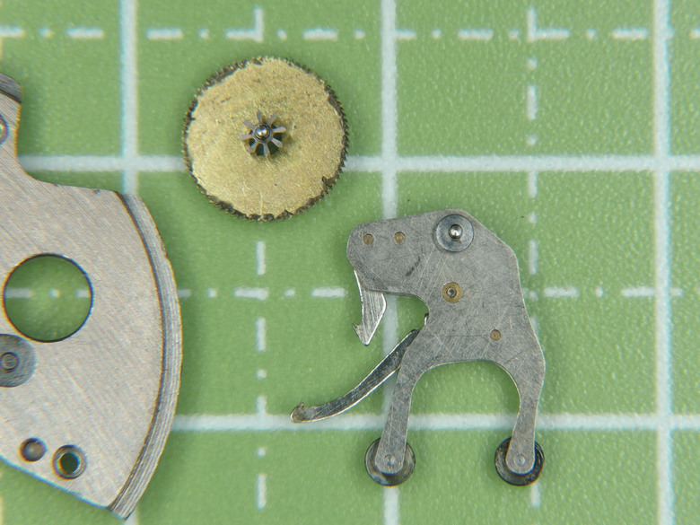 自娛玩修錶 - 原點(之三): 老東方"Calendar Auto Orient" 17 Jewels自動錶 (cal. 670)